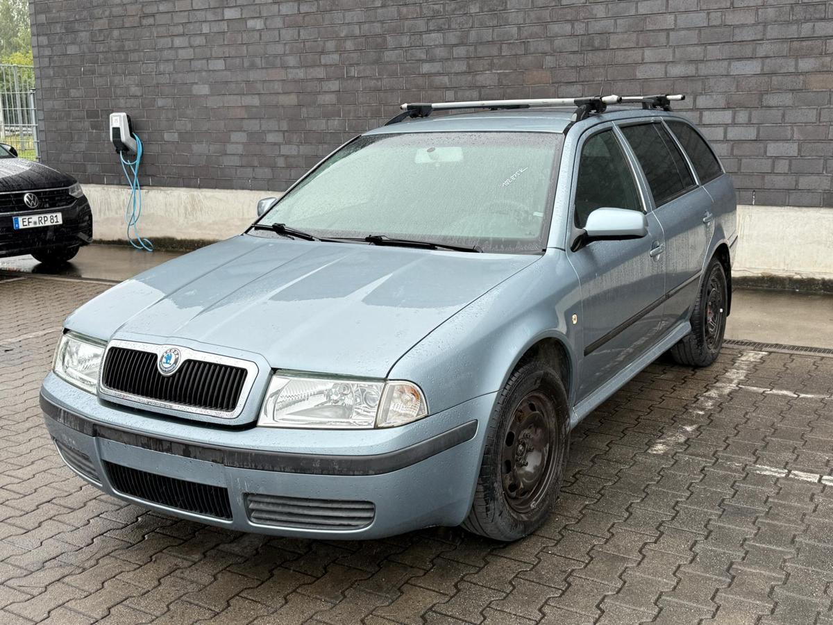 Skoda Octavia 1U original Tür vorn links LF7U Stonegreymetallic Rohbau BJ03